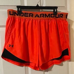 NWT! Under Armour Women's Orange Shorts